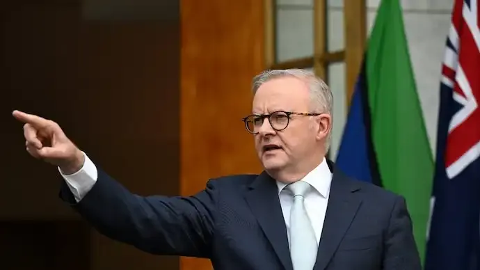 Australia Seals $267M Deportation Deal with Nauru, Human Rights Groups Raise Alarm