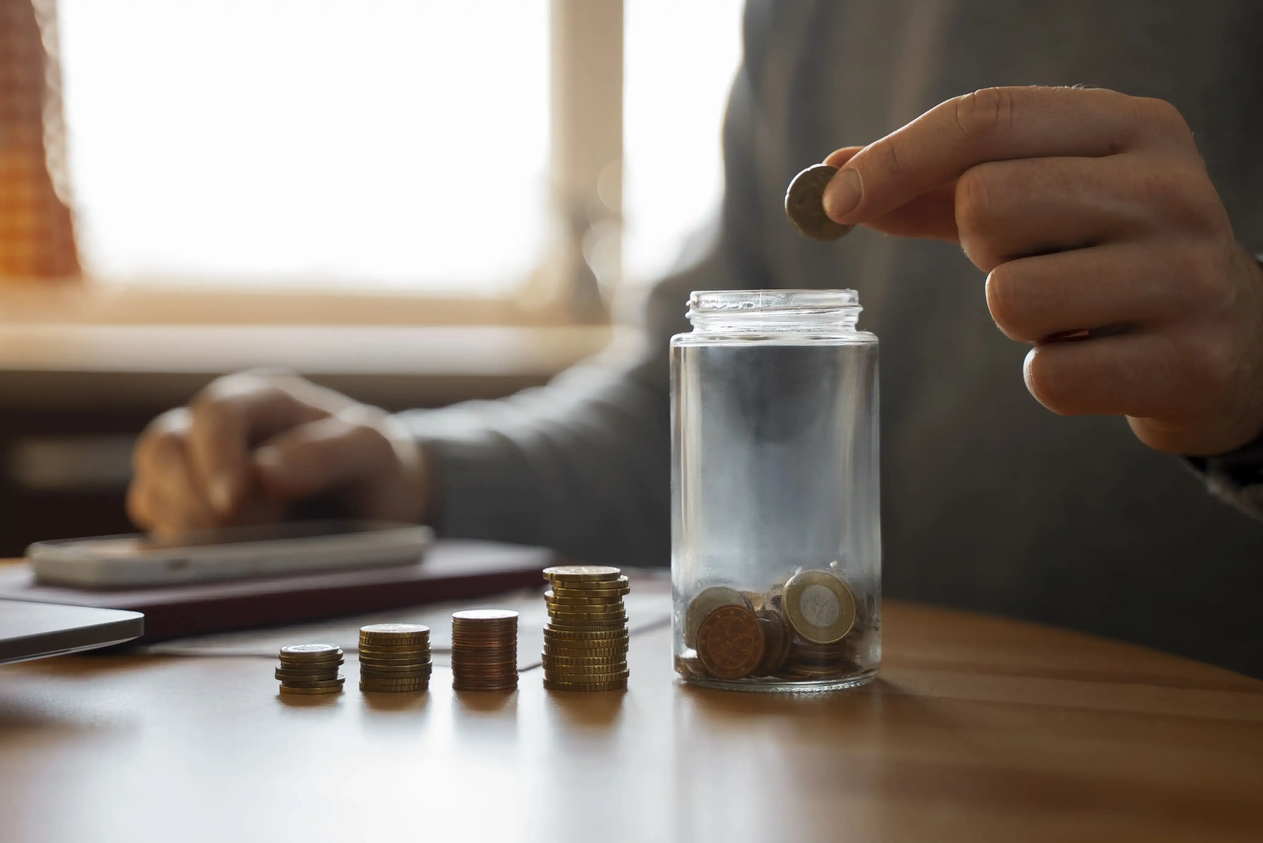 Explained: Why Emergency Funds Should Never Be Parked in Stocks or Mutual Funds