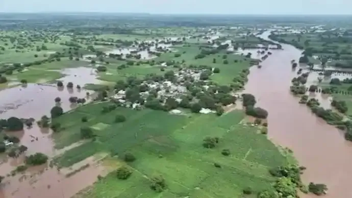7 Dead, Over 30 Districts Flooded as Heavy Rain Ravages Maharashtra