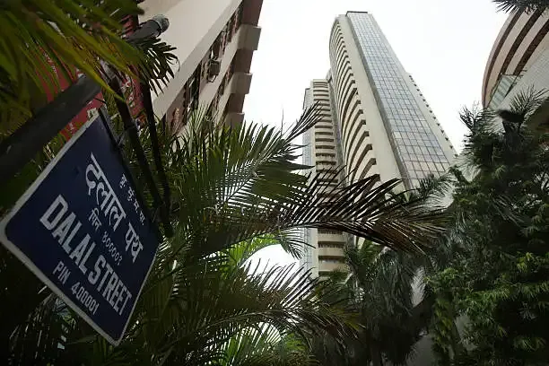 Best Sectors Dalal Street: Top Stock Picks to Watch in 2025