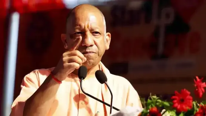 Yogi Adityanath Transfers ₹89.96 Crore in Scholarships to Nearly 4 Lakh Students