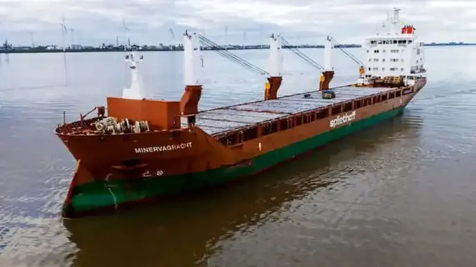 Houthis Attack Dutch Ship Minervagracht in Gulf of Aden; 2 Sailors Injured