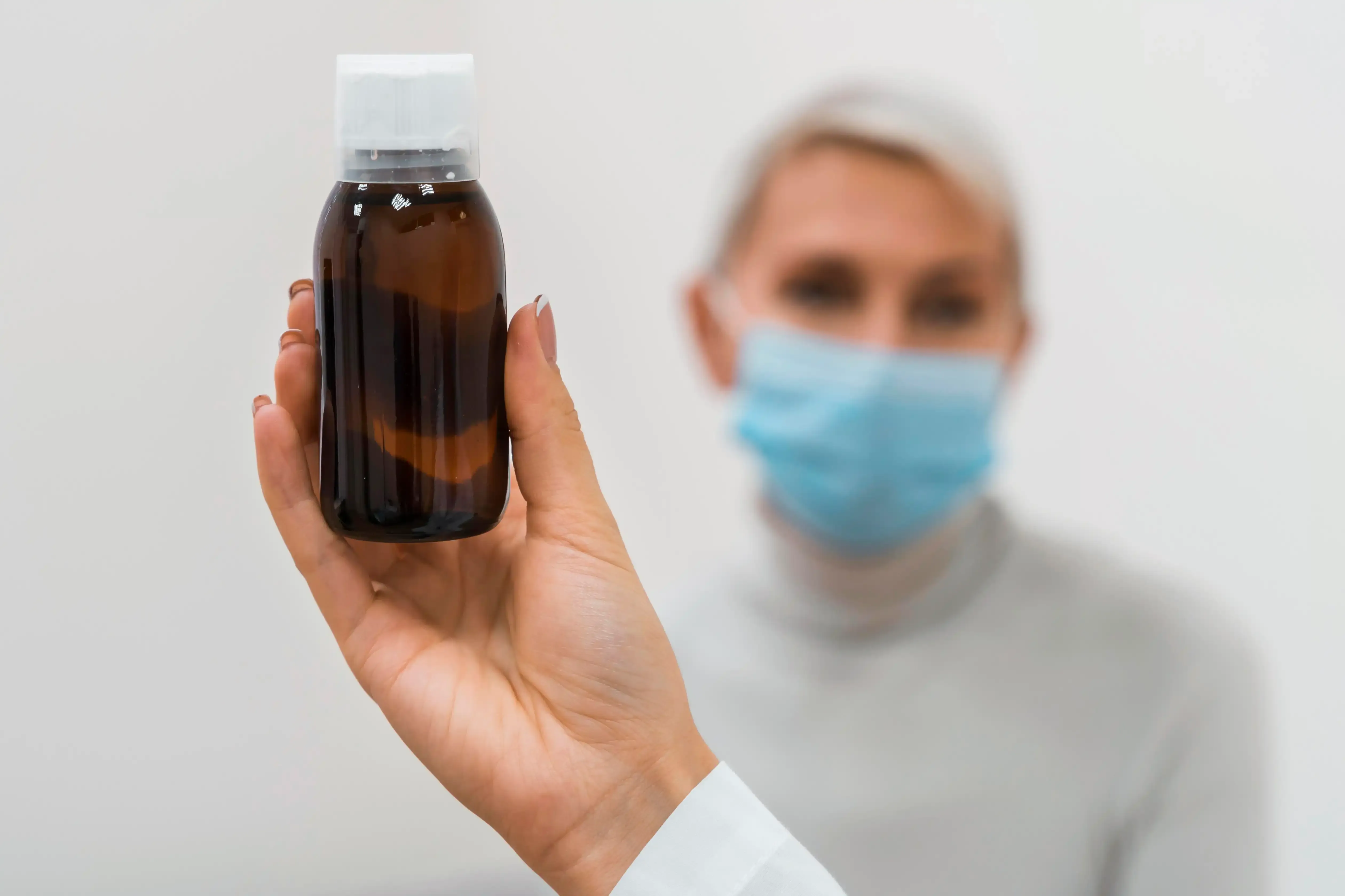 Centre Holds Urgent Meeting with States After Child Deaths Linked to Cough Syrup