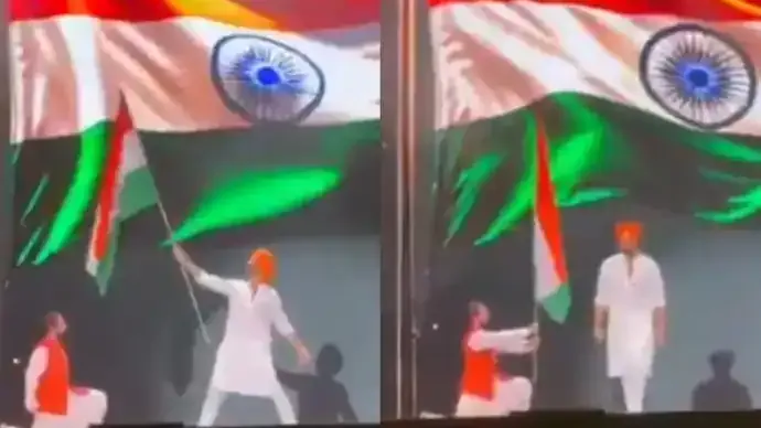 Akshay Kumar’s ‘Teri Mitti’ Performance Wins Hearts at Gujarat Event