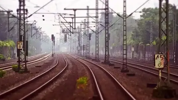 Railway PSU Stocks RVNL, IFCI, RailTel, IRCON: Which to Buy Ahead of Q2 FY26 Results?