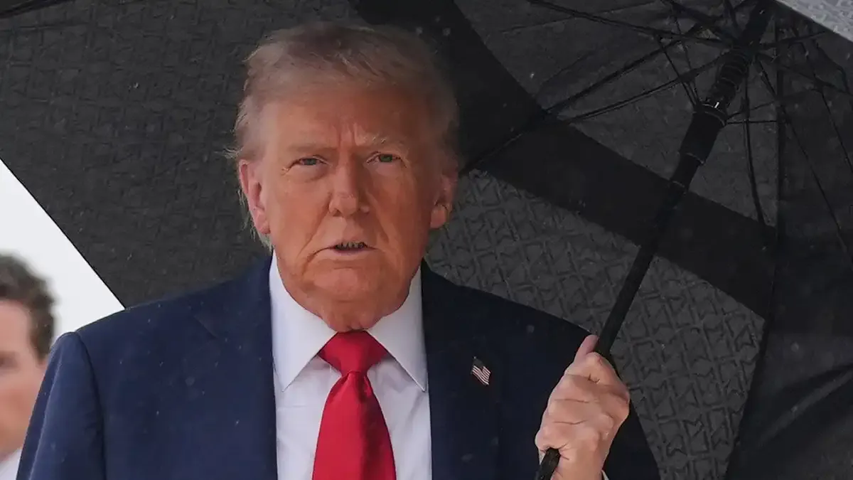 Trump Considers Supplying Tomahawk Missiles to Ukraine if Russia Refuses Peace