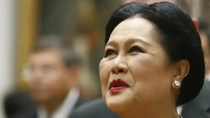 Thailand’s Queen Mother Sirikit Dies at 93, Known as the Green Queen