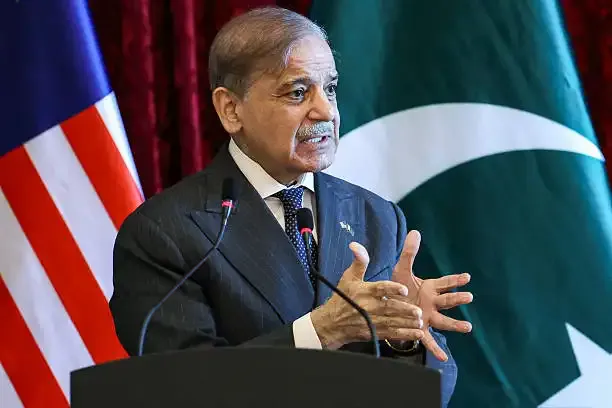 Pakistan Threatens Open War on Afghanistan Amid Fragile Peace Talks