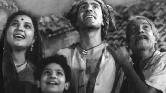 Do Bigha Zameen Review: How Balraj Sahni’s transformation redefined realism in Indian cinema