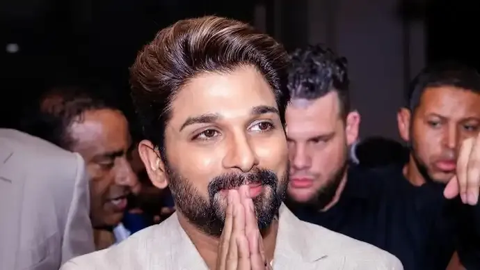 Allu Arjun Wins ‘Most Versatile Actor of the Year’ at Dadasaheb Phalke Film Festival 2025