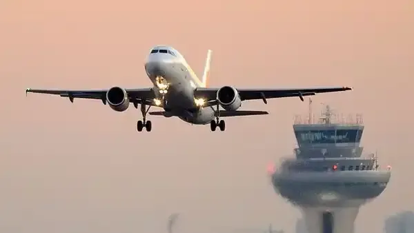 US Shutdown Halts Air Travel: Record-Breaking Crisis Disrupts Millions of Passengers