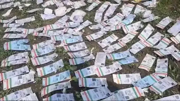 Aadhaar Cards Found Dumped in Bengal Pond Spark Political Row Amid Voter Roll Revision