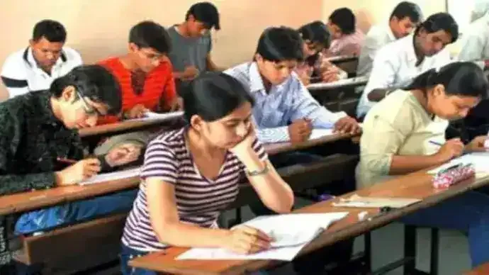 CAT 2025 Exam on November 30: Check Schedule, Shifts, and Admit Card Details