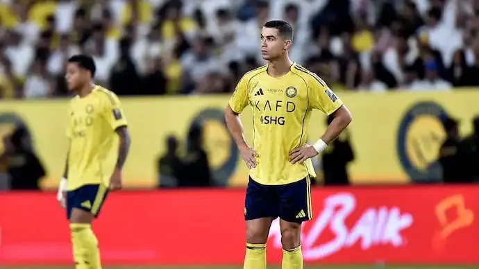 Cristiano Ronaldo Slams Referee with Sarcastic Rant During Al-Nassr’s 3–1 Win Over Neom