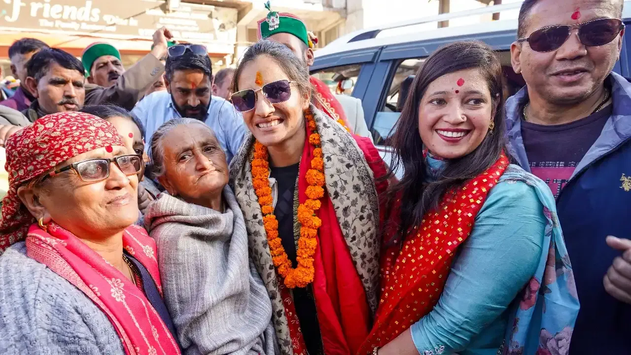 Renuka Singh Thakur Overwhelmed by Villagers’ Tribute After India’s Women’s World Cup Triumph