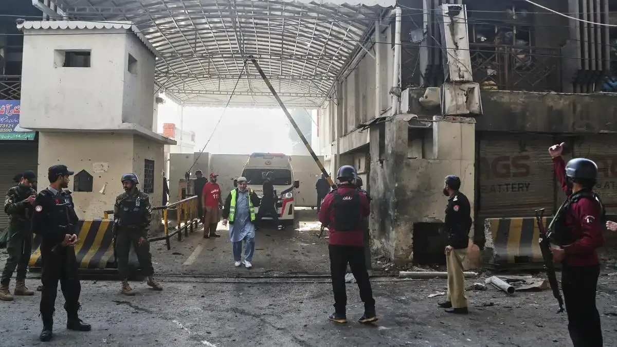 Peshawar Suicide Attack: Twin Blasts Hit Frontier Corps HQ, Multiple Casualties Reported