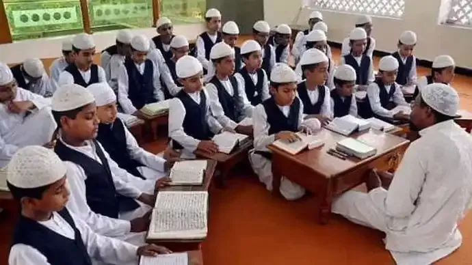 UP Madrassa Students Seek University Admission After Kamil–Fazil Degrees Lose Recognition