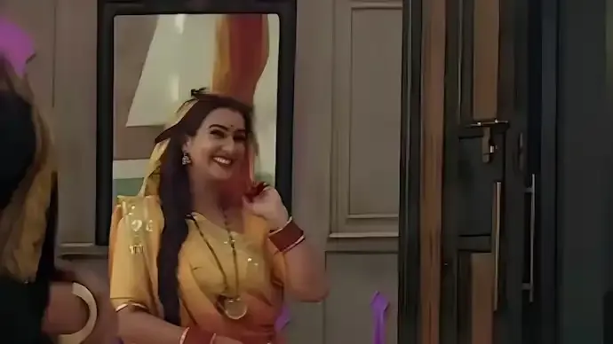 Shilpa Shinde Returns as Angoori Bhabi in Bhabiji Ghar Par Hai 2.0