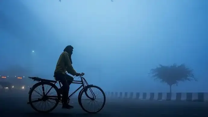Dense Fog to Return Over North India on Saturday After Unseasonal Rain
