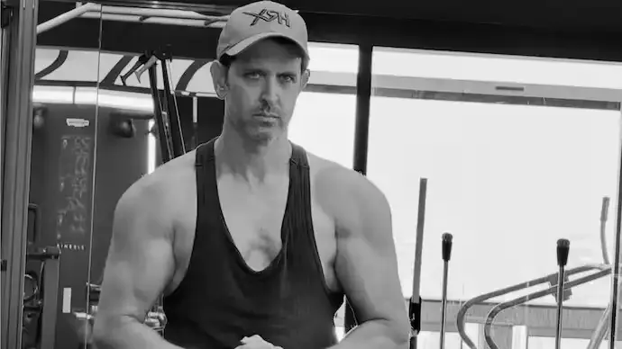 Hrithik Roshan’s Bollywood Biceps Go Viral, Fans Ask: Really 52?