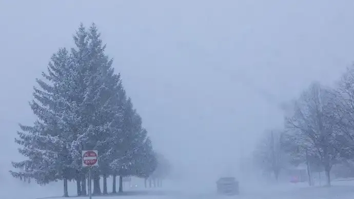 Monster Winter Storm Batters US, Over 7,000 Flights Cancelled Nationwide