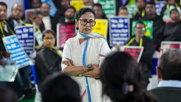 Mamata Banerjee Slams Election Commission, Claims CEC ‘Shouted’ During SIR Meeting Row