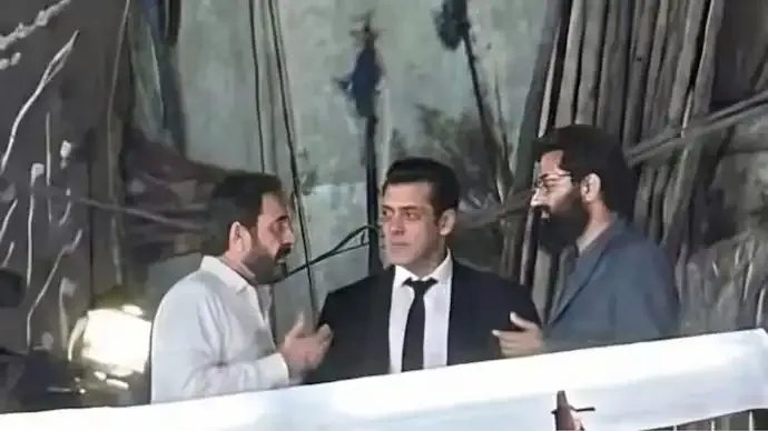 Fact Check: Viral Photo Sparks Rumours of Salman Khan Cameo in Dhurandhar The Revenge