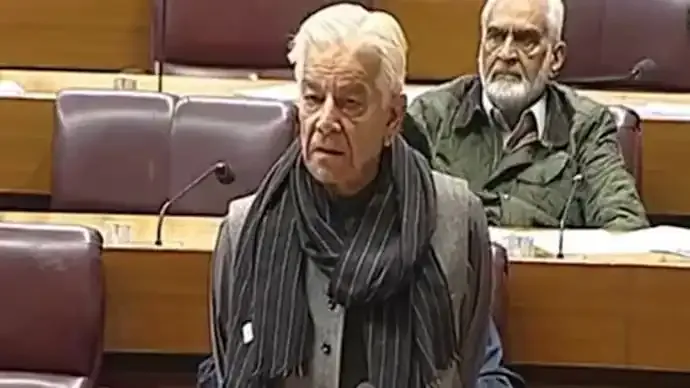 Khawaja Asif Says US Used Pakistan ‘Worse Than Toilet Paper’ During Afghanistan Conflicts In Parliament Speech