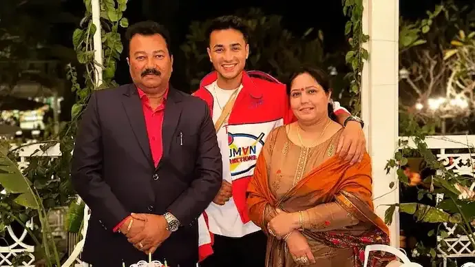 Abhishek Sharma Fitness Doubt Ahead of India vs Pakistan Clash