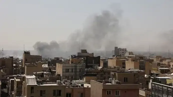 India Issues Advisory for Citizens in Qatar, Launches 24x7 Helpline Amid Middle East Tensions