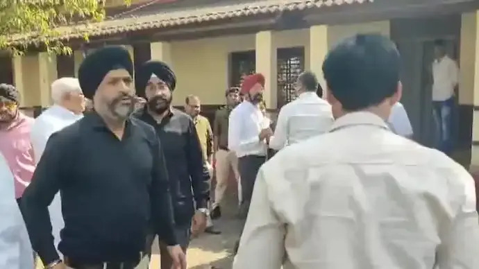 Ratlam MPPSC Row: Sikh Woman Asked to Remove Turban at Exam Centre, Officials Apologise