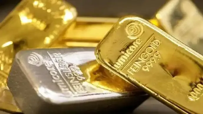 Gold Silver Crash: Prices Fall Despite War Tensions