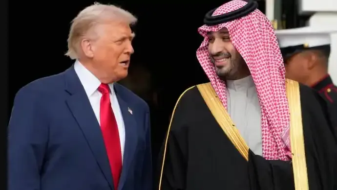 Trump Saudi Praise: Backs Gulf Allies in Iran War
