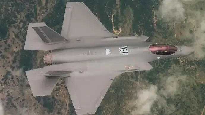 F-35 Jet Crash US: Fighter Aircraft Goes Down Near Las Vegas, Pilot Safe