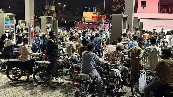 Pakistan Fuel Price Hike Diesel Up 55 Percent Petrol 42 Percent