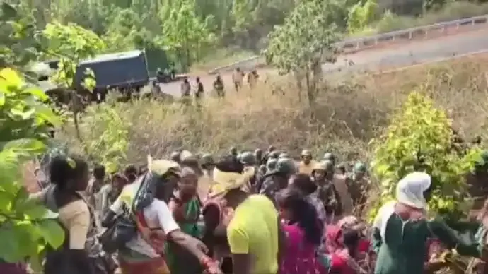 Odisha Rayagada Clash 2026: 30 Police Injured in Villagers’ Protest Over Road Project