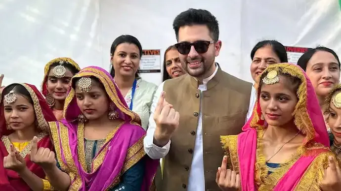 Raghav Chadha Gen-Z: AAP MP Sparks Speculation on New Party