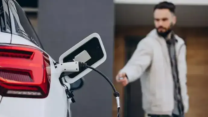 Delhi EV Policy 2026: 100% Road Tax Waiver and Rs 1 Lakh Incentives Proposed