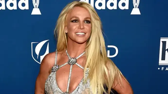 Britney Spears Enters Rehab After DUI Arrest in California