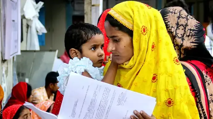 Bengal Migrant Voting Surge: Workers Return Home Amid Citizenship Concerns