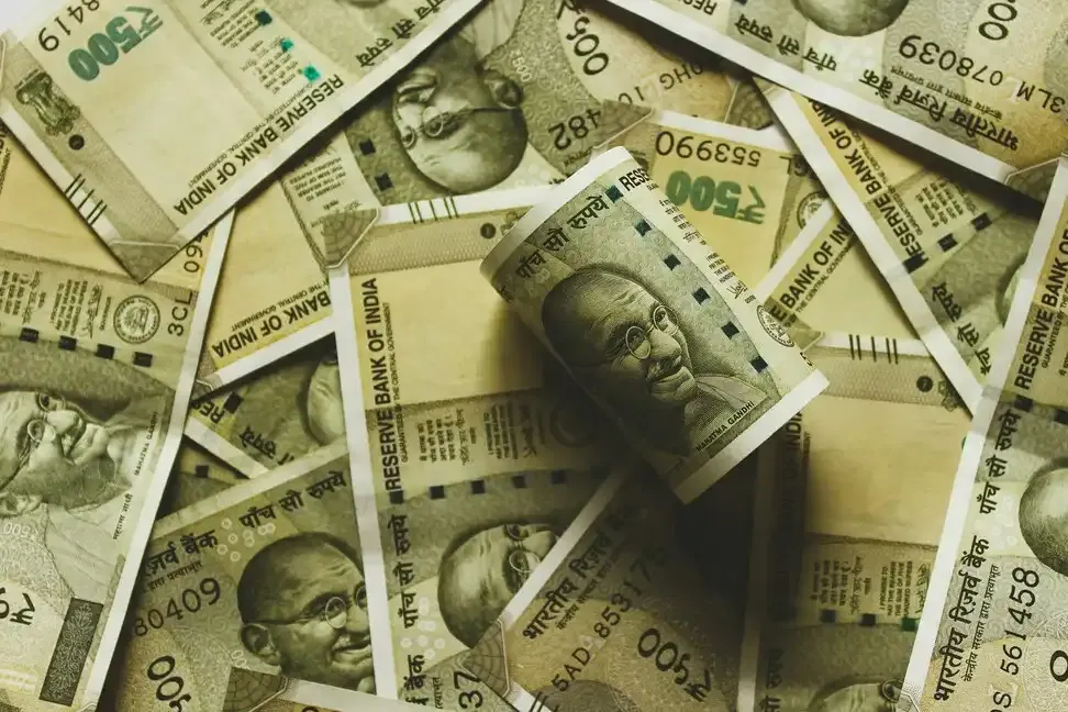 8th Pay Commission: Will State Government Employees Also Get Salary Hikes? Here's What We Know