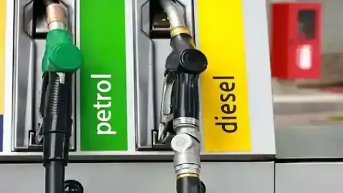 Government Restricts Bulk Fuel Purchases from Petrol Pumps: Who Is Affected and Why the Rule Was Introduced