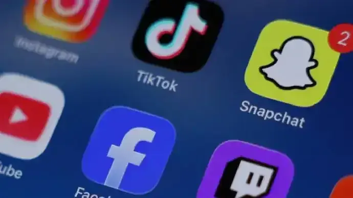 UAE Becomes First Arab Nation to Set Social Media Age Limit at 15