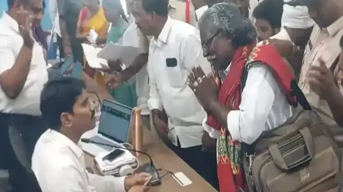 Padma Shri Awardee Mogilaiah Seeks Help Over Disputed Government-Allotted Land