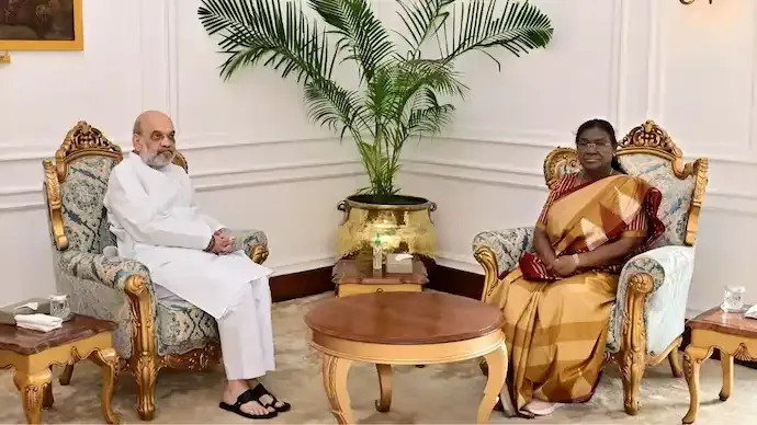 Amit Shah Meets President Murmu Amid Buzz Over Union Cabinet Reshuffle