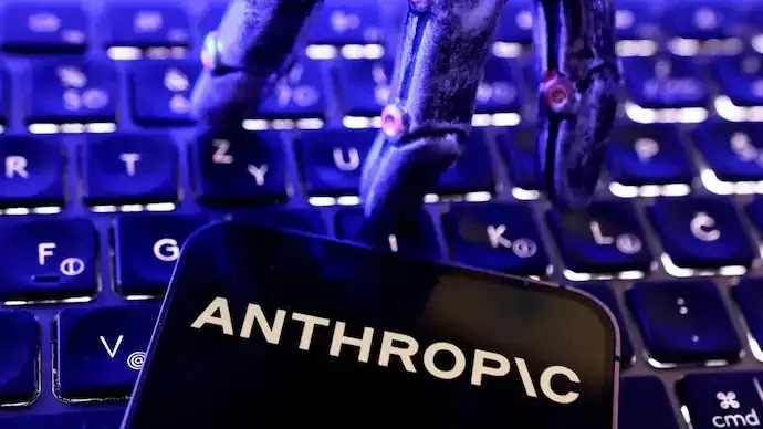 US Lifts Export Ban on Anthropic's Mythos and Fable AI Models