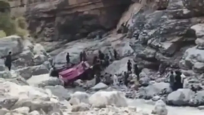 Pakistan Bus Crash Kills 40 After Overcrowded Bus Falls Into Ravine