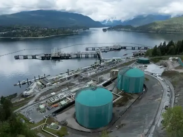 Canada Unveils Alberta-Pacific Pipeline Plan to Boost Oil Exports