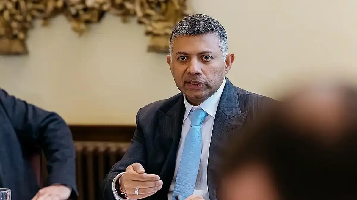 India Rejects Pakistan Comparison on West Asia Mediation, Says National Interest Comes First