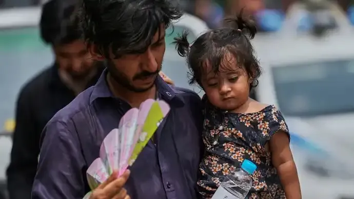 Humid Heat Returns Across India: 'Feels Like' Temperature May Touch 50°C This Week